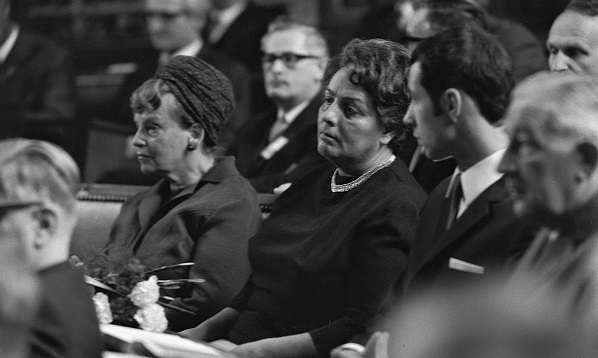 Frauen erste grossratssitzung BSL 1013 2 0564 0003 staatsarchiv