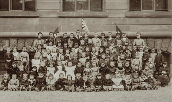 lehrerinnen zoelibat schulklasse staatsarchiv bs