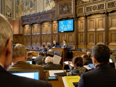 Mit neuem Ratspräsidium