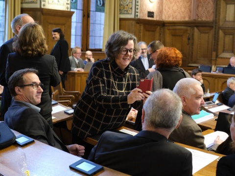 Beatrice Isler am Drücker