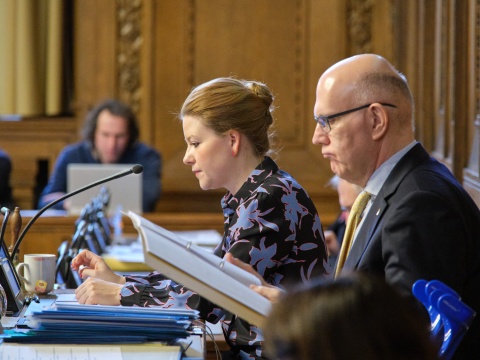 Ratspräsidentin und Statthalter